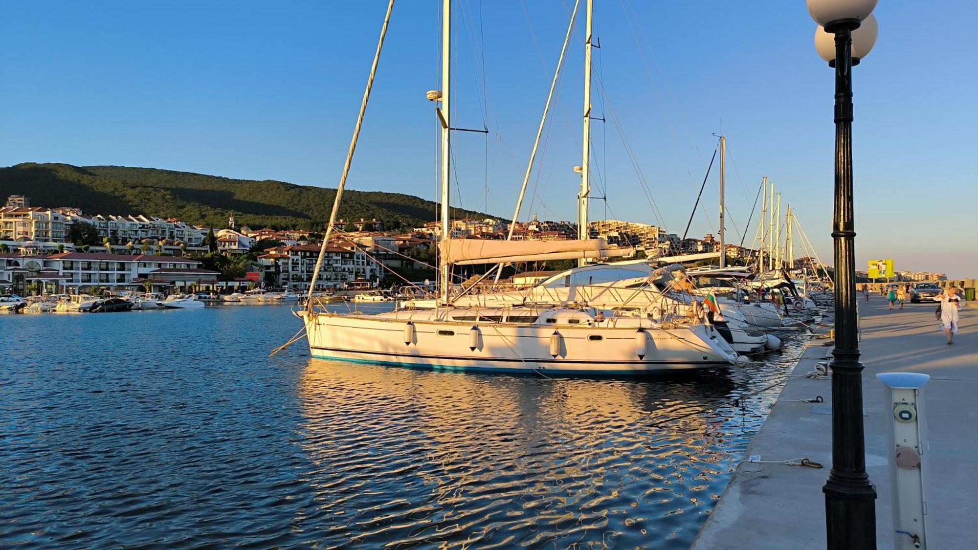 William'S Apartments - Second Cozy Studio Sveti Vlas Luaran gambar